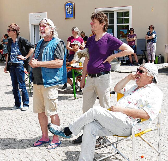 Bei der Probe (v.l.): Regisseur Stefan Hallmayer, Wolfram Karrer, Peter Höfermayer.