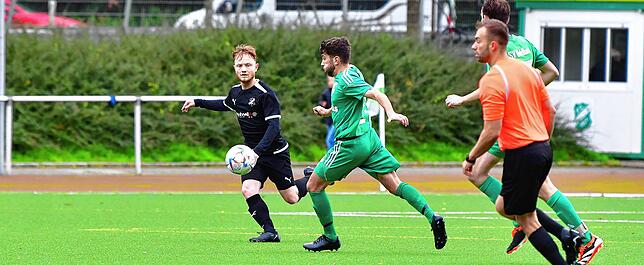 Bild 16: FC Zell besiegt den SV Waldhaus mit 3:0 – und wir haben Bilder!