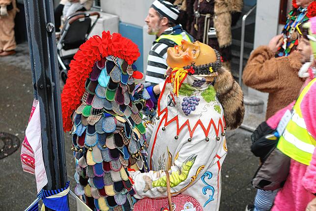 Bild 15: Straßenfasnacht 2025 in Konstanz: Narren erobern die Marktstätte – Die Highlights in Bildern!