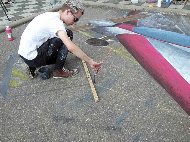 Zu den jungen 3D-Malern zählt Maximilian Ettl aus Villingen-Schwenningen. Bild: Bernhard Lutz