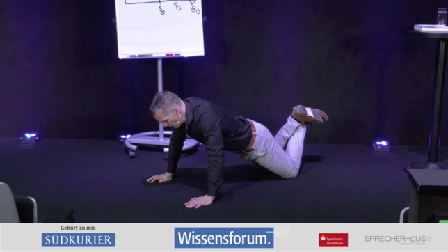 Der Fitness- und Ernährungs-Experte Patric Heizmann wusste sein digital zugeschaltetes Publikum mit viel Humor zu informieren und ...