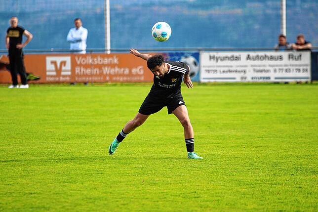 Bild 16: Spvgg. Andelsbach spielt 1:1 gegen SV 08 Laufenburg II – und wir haben Bilder!