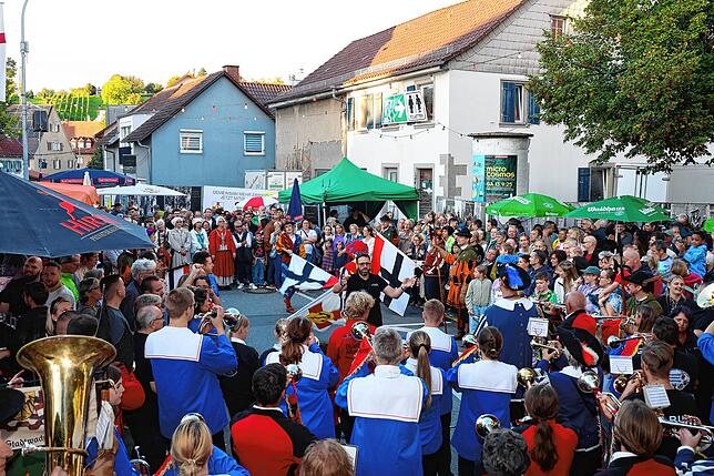 Bild 6: Wollmatinger Dorffest 2025: Jetzt wird der Engelsteig zur Partymeile