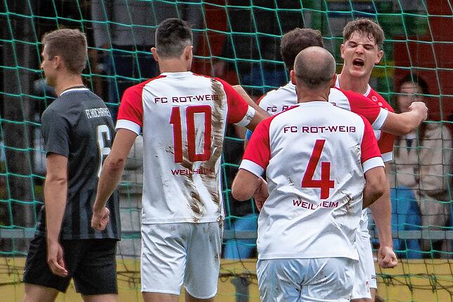 Bild 12: FC Hochrhein gewinnt gegen die SG Weilheim/Gurtweil mit 4:1 &ndash; und wir haben Bilder!