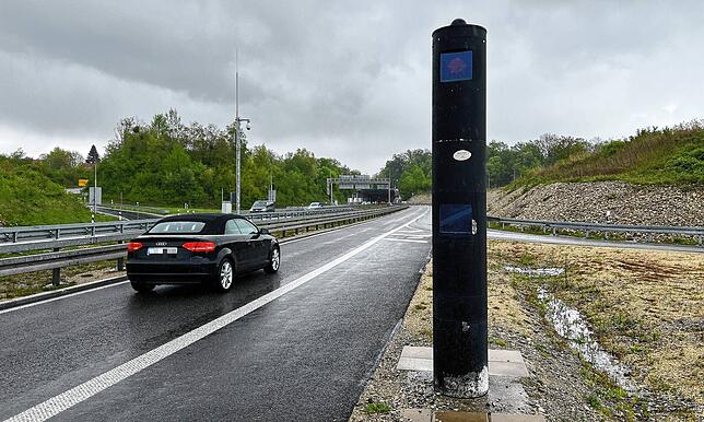 Der Blitzer an der B31 in Waggershausen (Friedrichshafen).