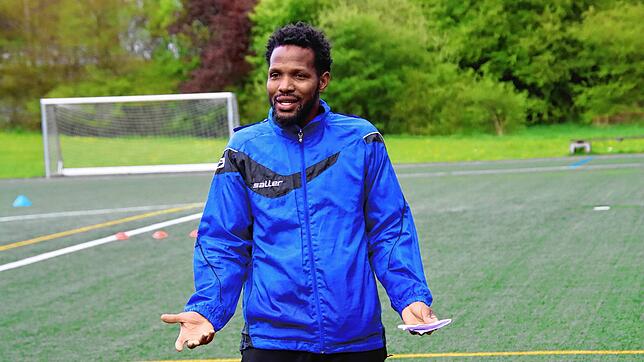 Trainer Sheriff Bah und der FV Möhringen haben mit einer beeindruckenden Leistung Tabellenführer FC Pfaffenweiler einen Punkt abgejagt.