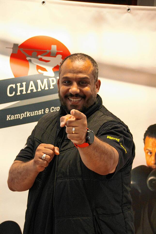 Tarek Amin in seinem Dojo im Industriegebiet.