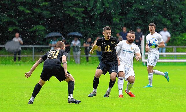 Bild 19: Die Südsterne feiern! Unsere große Bildergalerie vom Relegationsspiel zwischen Singen und Laufenburg