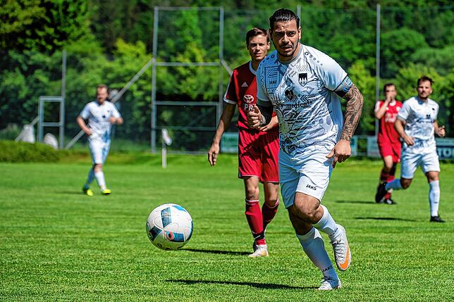 Bild 39: SV Eggingen überrascht mit 2:1-Sieg gegen Spitzenreiter FC Tiengen 08 II &ndash; und wir haben Bilder!
