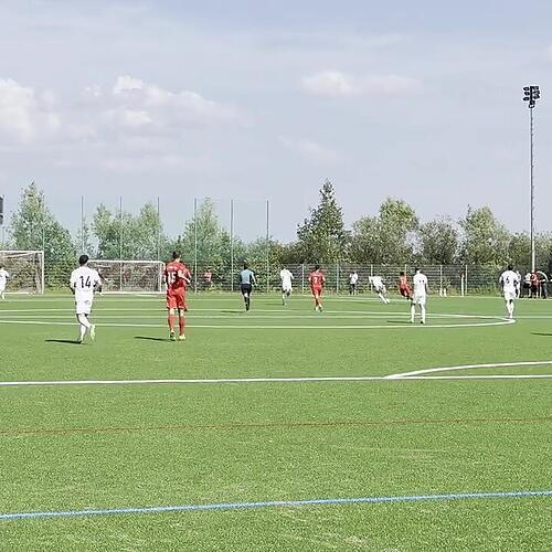Nico Anders verkürzt vom Punkt auf 1:2