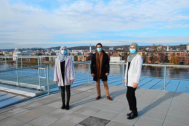 Mouaad Gssair, Rahsan Karaaslan und Sinem Hamarat von der Muslimischen Hochschulgruppe.