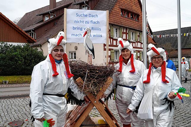 Bild 5: So bunt war der Rathaussturm in Frickingen