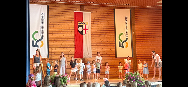 Bild 30: Buntes Programm und ausgelassene Stimmung in Orsingen-Nenzingen