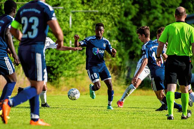 Bild 13: Spvgg. Wutöschingen bezwingt den SV Obersäckingen mit 2:1 &ndash; wir haben Bilder!