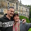 Thomas Huber und Tatjana Gazdik genießen die herrliche Aussicht von ihrem neuen Wohnsitz. Und sie geben einen Einblick in die wohl ...