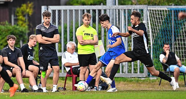 Bild 11: SG FC Wehr/Brennet siegt 3:2 beim FC Hauingen – und wir haben Bilder!