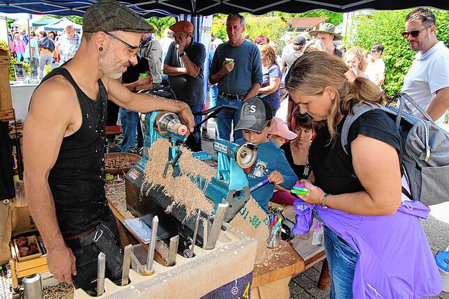 Bild 14: So schön war es auf dem Brunnenfest in Döggingen