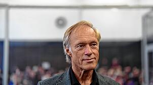 Gerhard Delling, ehemaliger Fernsehmoderator und Sportjournalist, wartet auf die Fortsetzung des Prozesses wegen mutmaßlicher ...