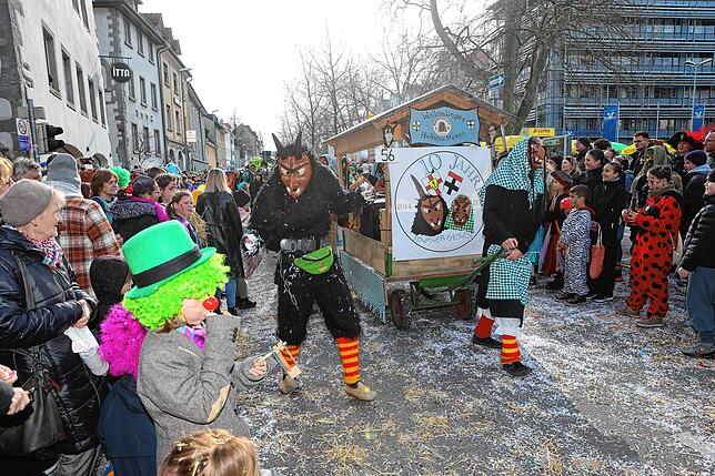 Bild 1: Großer Narrenumzug 2024 in Konstanz &ndash; die besten Bilder gibt&lsquo;s hier &ndash; Teil 4