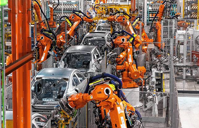 Steckt aktuell in der Krise: Automobilproduktion in Süddeutschland. Bild: dpa