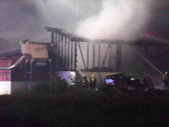Bild 21: Brandnacht in Wolterdingen: Die Bilder vom Feuerwehreinsatz und dem Vormittag danach