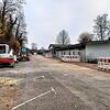 Eine neue Drainage um einen Teil des Gebäudes vor dem Freibad Waldshut soll künftig Staunässe vom Gebäude fernhalten.