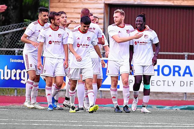 Bild 1: FC Schönau stoppt Siegesserie des FC Erzingen mit 3:2 &ndash; und wir haben die Bilder!