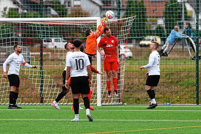 Bild 28: TuS Binzen gewinnt mit 4:0 gegen SG FC Wehr/Brennet &ndash; und wir haben Bilder!
