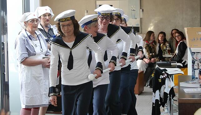 Die „Drunken Sailors“ hielten sich gut an der Reling fest ohne umzukippen.