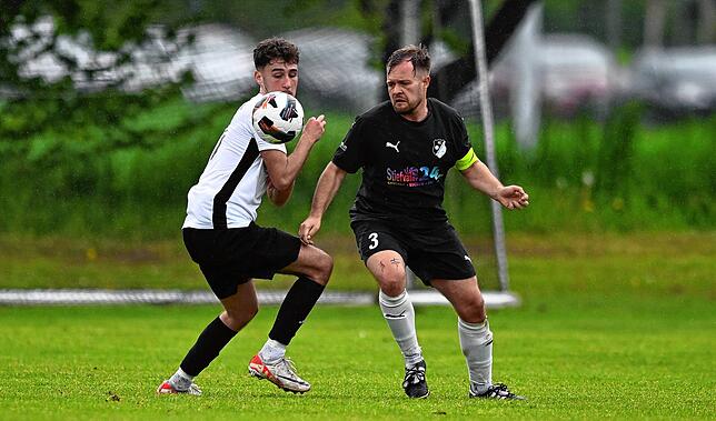 Bild 17: FC Wittlingen besiegt SG FC Wehr/Brennet mit 2:0 im Pokal-Viertelfinale – und wir haben Fotos!