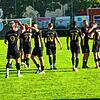 Der Verbandsligist TSV Singen bezwingt den Landesligisten FC Pfaffenweiler deutlich mit 7:0 und zieht in die nächste Runde des ...
