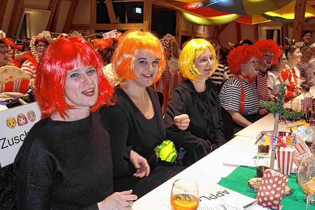 Bild 30: Frauenfasnet in Markdorf: „Was für ein Zirkus“ – Bilder vom närrischen Spektakel