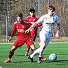 Hier konnte sich Sven Faude (rechts) vom SC Gottmadingen-Bietingen gegen zwei Angreifer vom FC Überlinger Angreifer durchsetzen. Die ...