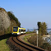 Ein Zug auf der Gürtelbahn am Bodenseeufer bei Sipplingen. Sowohl der Interregio-Express als auch die Regionalbahn fallen dem ...