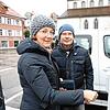 (Archivbild) Wie lange geht das noch? Dina und Harald Bächler aus Leer haben bei ihrem Konstanz-Besuch auf dem Stephansplatz geparkt und ...