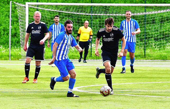 Bild 26: Spvgg. Wehr setzt sich bei der Qualifikation zum Rothaus-Bezirkspokal mit 2:0 gegen den FV Fahrnau durch &ndash; und wir haben Bilder!