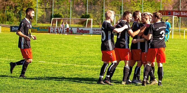 Bild 5: FC Wallbach besiegt den FC Hochrhein mit 1:0 &ndash; und wir haben Bilder!