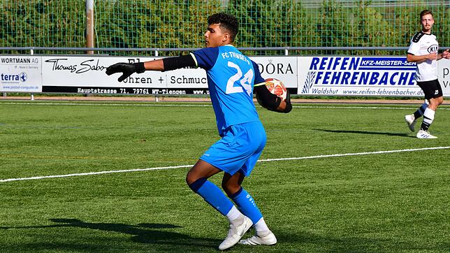 Wieder nach Hause: Torwart Niklas Bayer verlässt im Sommer den FC Tiengen 08 und spielt künftig wieder für seinen Heimatverein SV ...