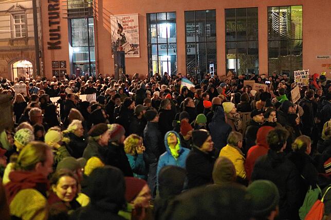 Bild 16: Konstanz - Demo gegen rechts am 24.01 - Der Protest in Bildern