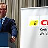 Felix Schreiner ist beim CDU-Kreisparteitag in seinem Amt als Vorsitzender bestätigt worden.