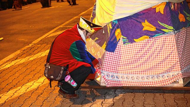 Bild 6: Mit der Fasnachtsverbrennung endet die fünfte Jahreszeit in Konstanz
