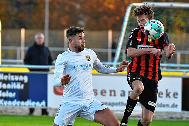 Bild 22: Spitzenreiter FSV Rheinfelden gelingt nur ein 1:1 gegen den SV 08 Laufenburg &ndash; und wir haben die Bilder!
