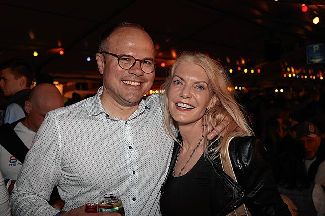 Bild 19: Sonne, Wein und gute Laune - hier gibt es die schönsten Fotos vom Weinfest 2025