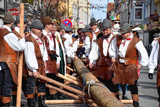 Bild 12: Bilder vom Narrenbaum-Setzen in Stockach Teil 1