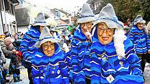 Während an anderen Orten die Fasnacht bereits beendet worden ist, legt das Höhlendorf Hasel erst richtig los mit ihrer Burefasnacht.