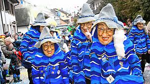 Während an anderen Orten die Fasnacht bereits beendet worden ist, legt das Höhlendorf Hasel erst richtig los mit ihrer Burefasnacht.