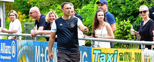 Angekommen: Seit Fabio Cocuzza als Trainer beim SV Obersäckingen im Amt ist, gingen lediglich drei Punktespiele verloren.