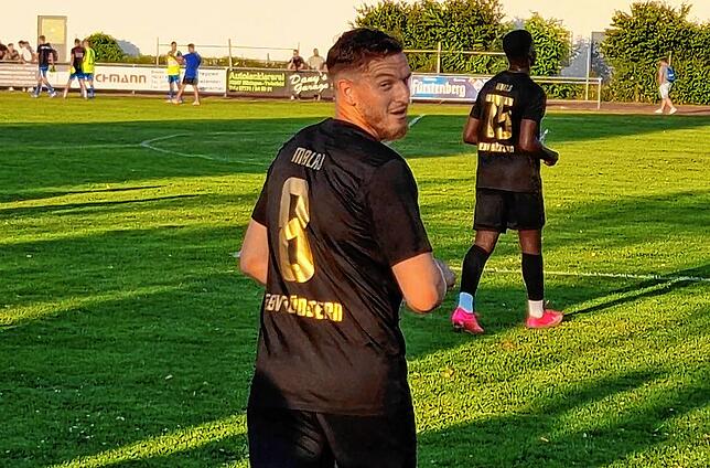 Albert Malaj spielte bereits für die U18 Albaniens.