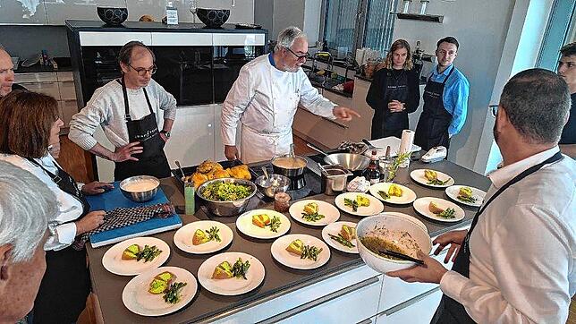 Bild 18: Kochen wie Gott in Deutschland: Bertold Sibers letzter Kochkurs in Stockach - Die besten Momente