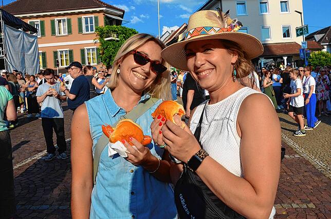 Bild 23: Gute Stimmung beim dritten Konzertabend des Markdorf Open-Air 2025